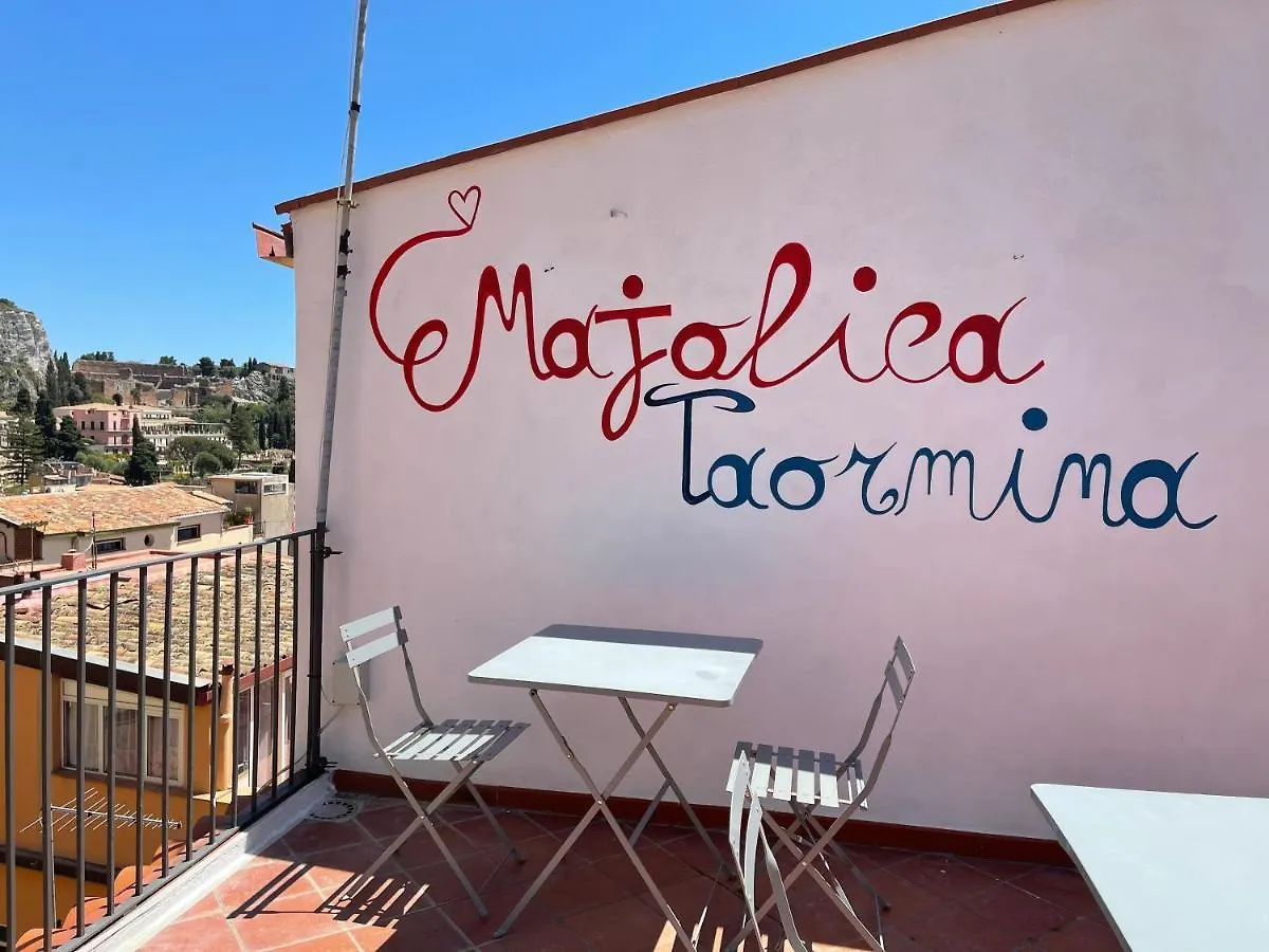 Majolica Taormina Bed & Breakfast 0*,