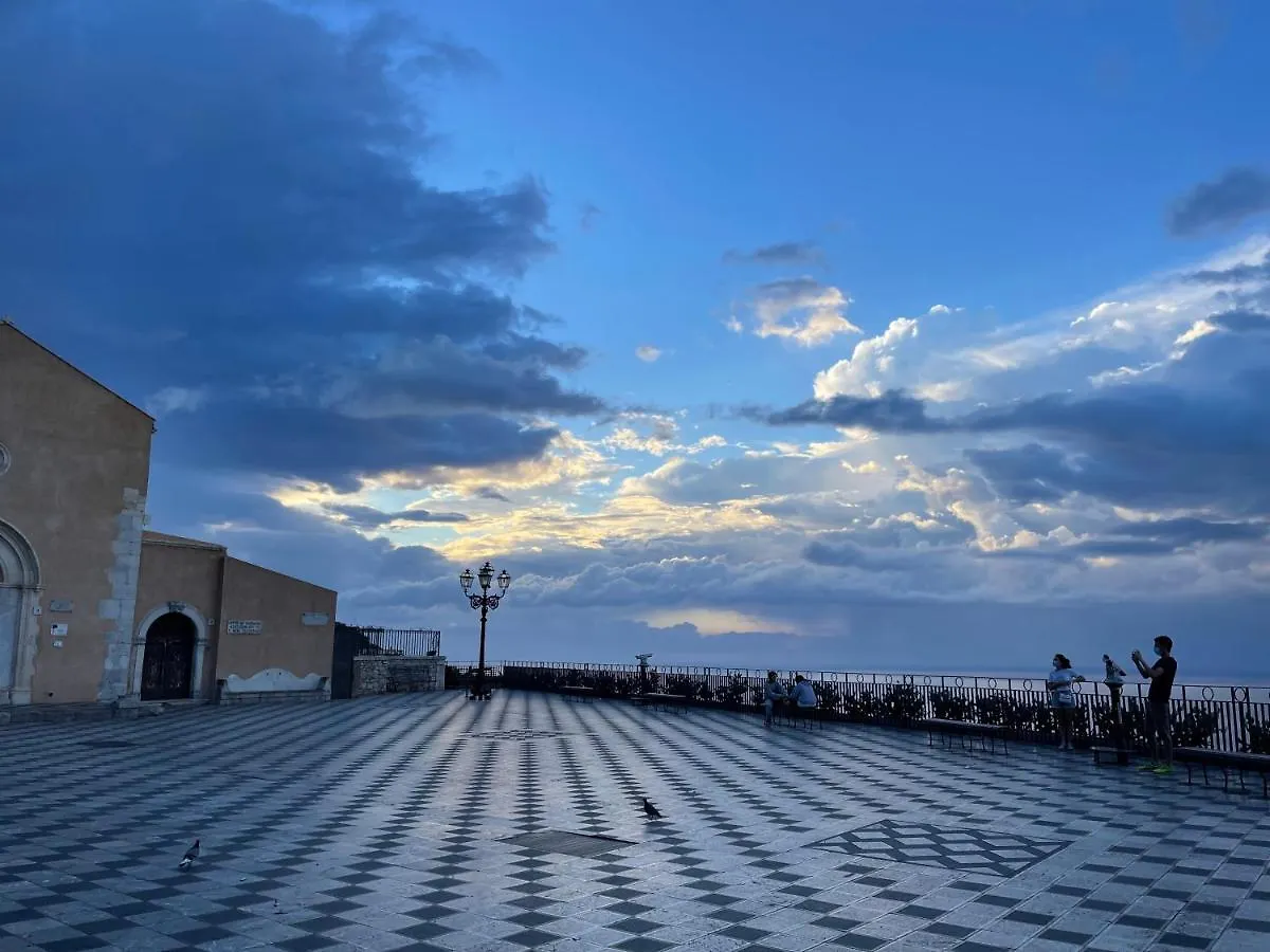 Majolica Taormina Bed & Breakfast